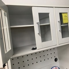 ジャングルジャングル貝塚店　食器棚　白　ホワイト　木　3枚扉　中古　貝塚市　二色浜の画像