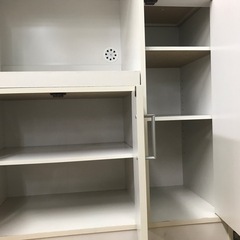 ジャングルジャングル貝塚店　食器棚　白　ホワイト　木　3枚扉　中古　貝塚市　二色浜の画像