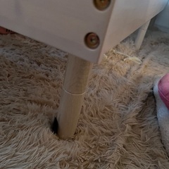 ベッドフレームと布団の画像