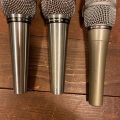 peimoダイナミックマイク 3本セット1本スイッチオフになりませんの画像
