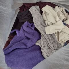 観音寺 昭和レトロ 女性物 まとめて 大量 ジャケット カーディガン ワンピース 洋服色々セット 中古品の画像