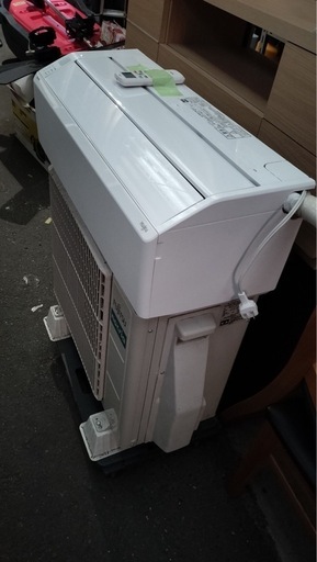 石2512-271 FUJITSU ルームエアコン AS-C223N-W 2023年製 リモコンあり 100V 6〜9畳 ※ポンプダウン実施済 フィルター要清掃 取付工事はお客様は手配してください
