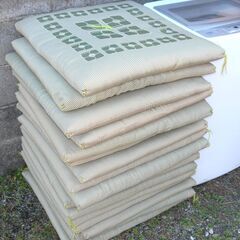 配達先決定🚚　無料配達します🚚美品💖高年式💖2022年製💖AQUA 全自動洗濯機 AQW-S5N💖座布団１９枚💖の画像