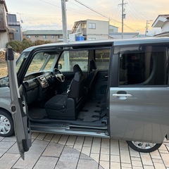 ダイハツタントカスタム4WD車検2027/12/7の画像