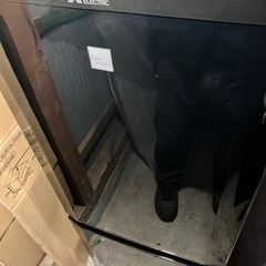 冷蔵庫2016年製の画像