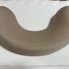 エルゴ授乳クッション(美品)の画像