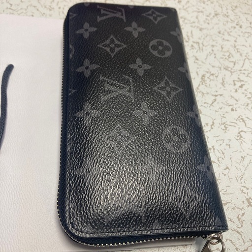 値下げ最後‼️箱付きルイ・ヴィトン財布1️⃣点物