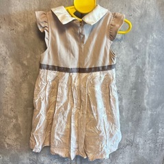 petit main 衿つきタック花柄ワンピース 90の画像