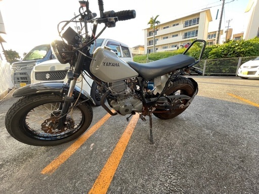 バイク　ヤマハtw200