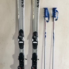 ⭐️  中古のスキー とストック  ⭐️の画像