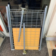 【yss93】突っ張り棒 
壁掛けの画像