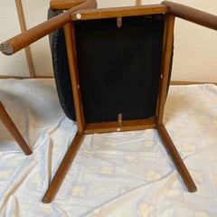 ダイニングチェア　アームチェア　二脚セットの画像