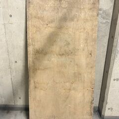 【無料で差し上げます】木の板（合板）計2枚の画像