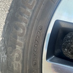 セレナオプション　16インチホイールタイヤの画像