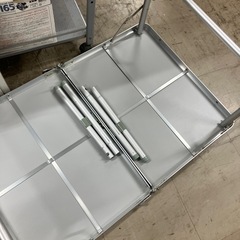 H2512-272キャンプ用折りたたみテーブル 中古の画像