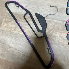 襟から通せるハンガー　5色　20本の画像