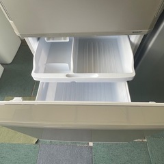 【リサイクルサービス八光】2014年製　シャープ SHARP 冷蔵庫（350L・どっちもドア） 3ドア ゴールド系 SJ-WA35A-Nの画像