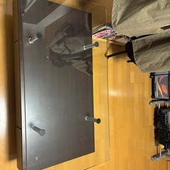 ローテーブル　ガラス　収納付き
の画像