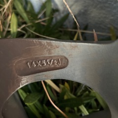 スタッドレスタイヤとアルミのセットの画像