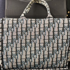 ハリウッドスターハンドバッグの画像