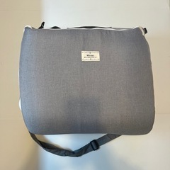 【美品】折りたたみベッドインベッド／持ち運び可／グレー王冠柄の画像