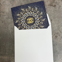 【CHANEL】ラッピング箱の画像