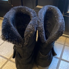 裏ボア ショートブーツ 黒 24.5の画像