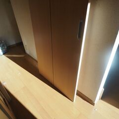 DIY,扉、スライド式、新品、２００x８４，５x３、２枚、１セットの画像