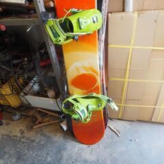 スノーボード、長さ１５１センチ、雪遊び、レジャーの画像