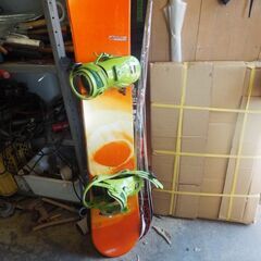 スノーボード、長さ１５１センチ、雪遊び、レジャーの画像