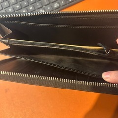 GUICC ロングウォレットの画像