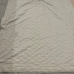 セミダブル用　敷きパッド２点プラス掛け布団1点の画像