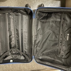 スーツケース　約60×40cmの画像
