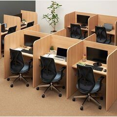 オフィスデスク　パネルデスク　個別ブース　仕切りデスク　個室型デスク　学習机　法人デスク　木目　PCデスク　勉強机　塾の画像