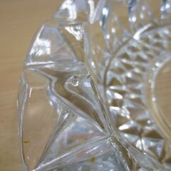 硝子灰皿 新日軽　の画像