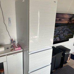 Haier製 3ドア 2024年式 335L 冷蔵冷凍庫 JR-CV34Bの画像