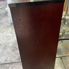 【リユースショップスパークル】民芸箪笥　No.177　和たんす　和製キャビネット　チェスト　昭和レトロ　木製 　飾り棚　配送設置可能♪の画像