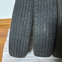 スノータイヤ145R 12 LTの画像