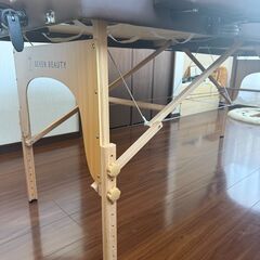 ポータブルマッサージベッドの画像