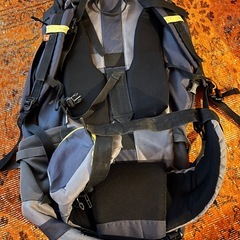 Quechua FORCLAZ 70 バックパックの画像