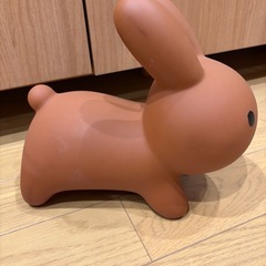 ブルーナボンボンミニ　ブラウンの画像