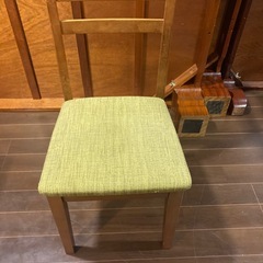 【4脚セット】木製ダイニングチェア グリーン 座面しっかり／引き取り限定の画像