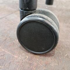 ≪引取り限定≫スチールケース オフィスチェア 肘あり 80001657の画像