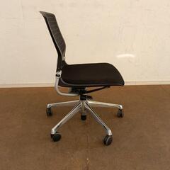 ≪引取り限定≫オカムラ オフィスチェア 肘なし 80001661の画像