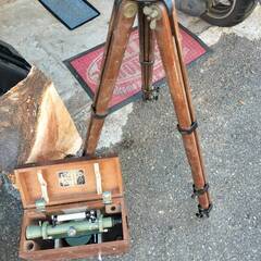 土木作業用水平レベル測定器/ アンティーク調オブジェの画像