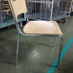 10脚セット 会議用椅子 オカムラ（okamura） 木目 ミーティングチェア 処分価格です！！ 管理番号YN318AZの画像