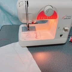 お問合せ中！ジャガー　家庭用ミシン　JAGUAR miniの画像