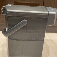 アイリスオーヤマ　電気ポットの画像