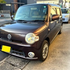 新着‼️ダイハツ ミラココア🤎 可愛い見た目だけでなく、小回りもききやすいので運転もかなりしやすいです🚗✨ご通勤用や近所のお買い物用としていかがですか？😊の画像
