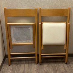 無印良品・ダイニング折りたたみチェア２脚・座面張替え済みの画像